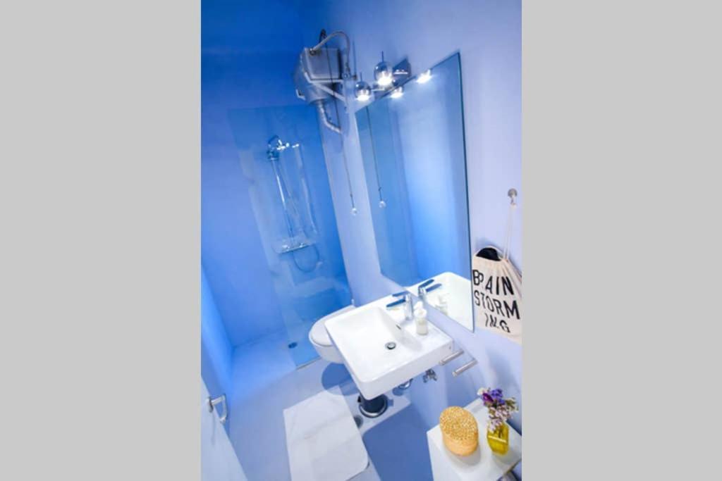 The Captains Flat On The Roof Афины Экстерьер фото